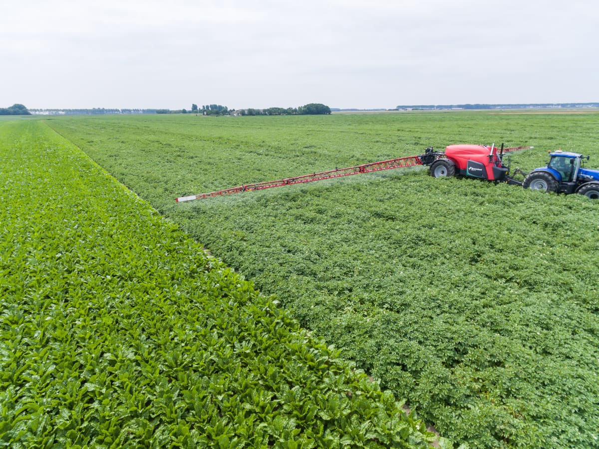 Опрыскиватель, iXtrack T6, Kverneland
