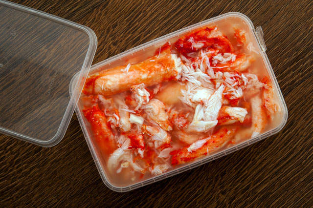 Краб, Камчатский, мясо очищенное, варёно-мороженый