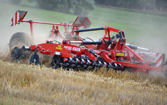 Дискатор, U-710/1 Kruk, Metal-Fach